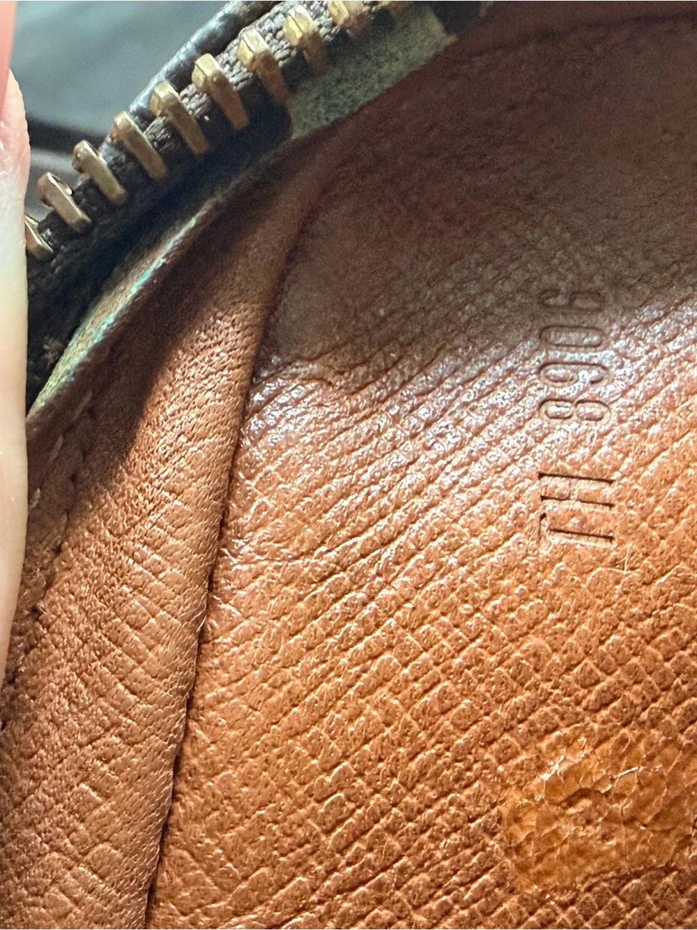 AUTHENTIC Vintage Louis Vuitton Monogram Canvas Crossbody Bag in Brown and Tan